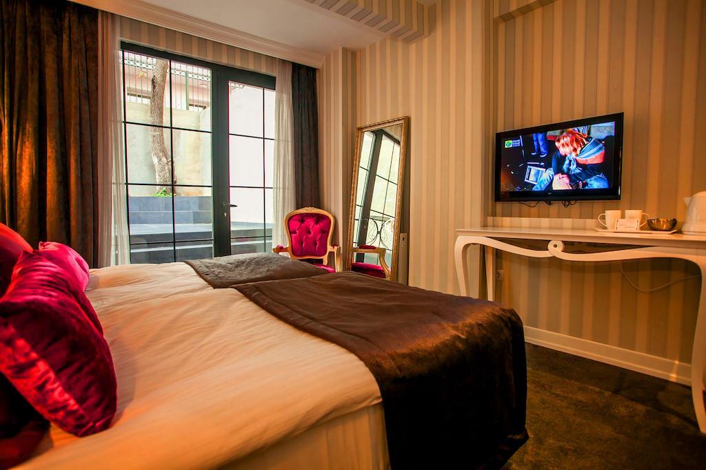 Lucis Pera Hotel Istanbul Exterior photo