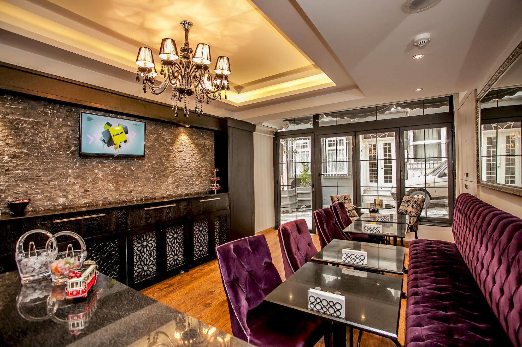 Lucis Pera Hotel Istanbul Exterior photo