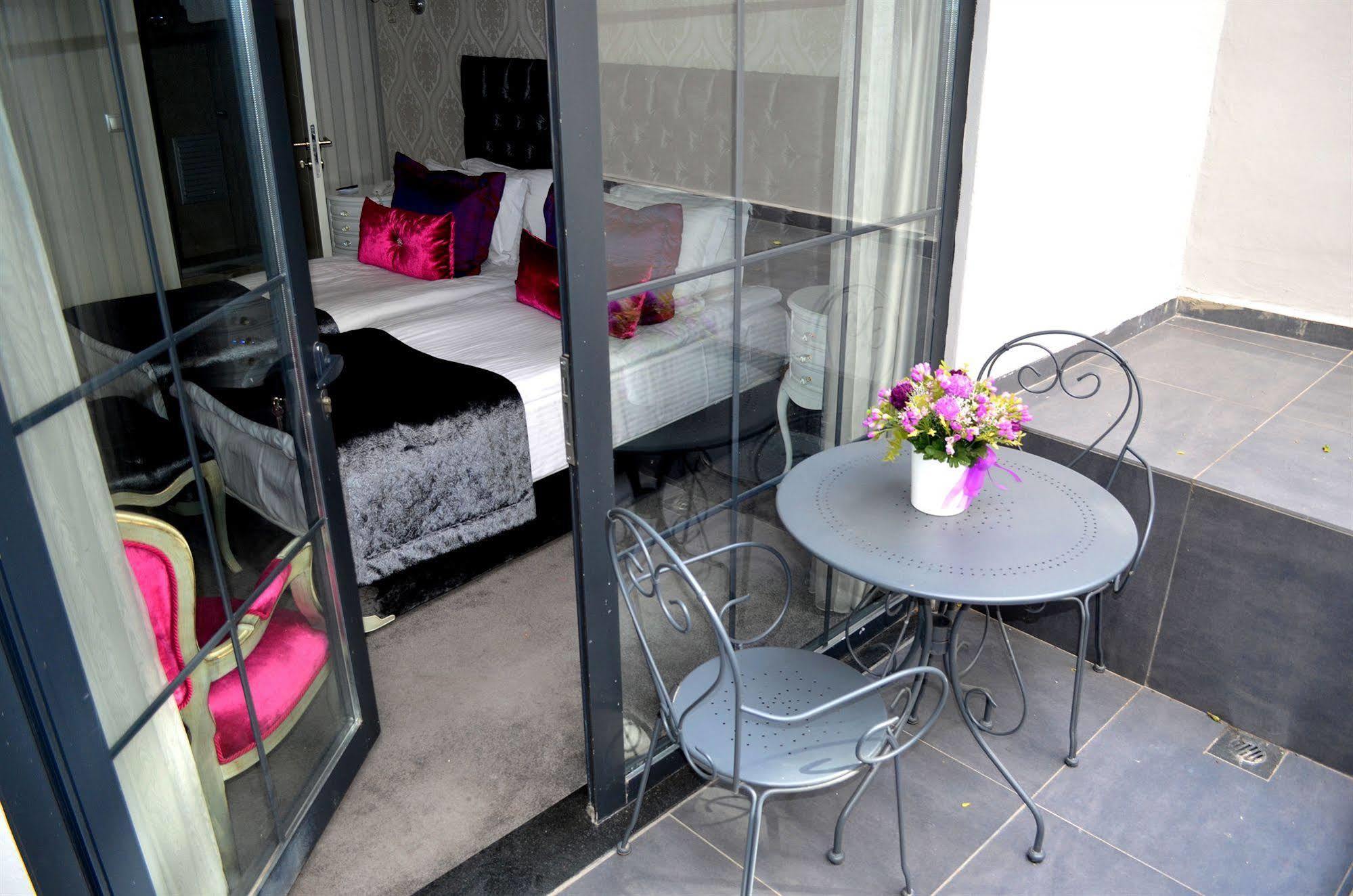 Lucis Pera Hotel Istanbul Exterior photo